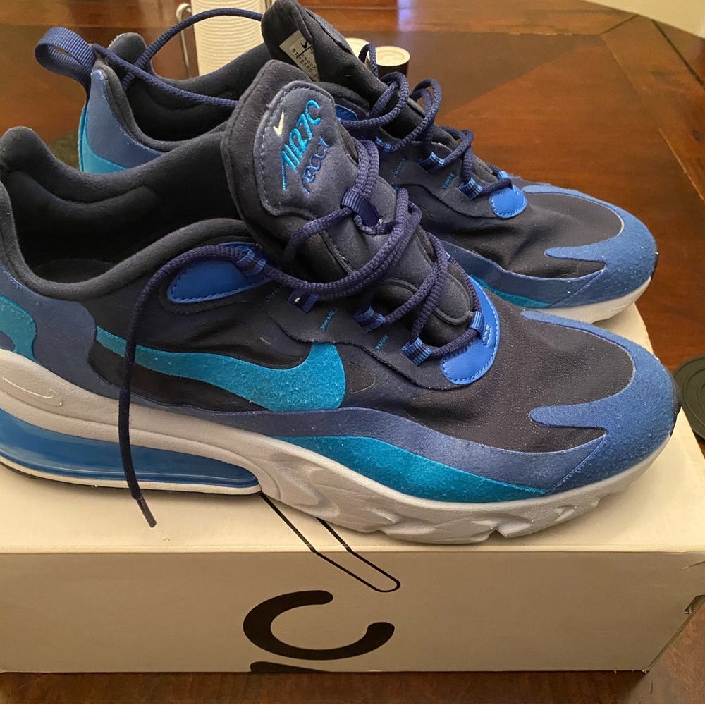 Nike Air Mad 270 React